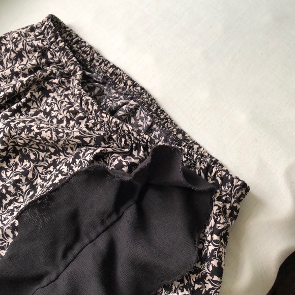 OOAK THRIFT FLIP Wrap Midi Skirt Floral B&W Ruffle - Picture 4 of 5